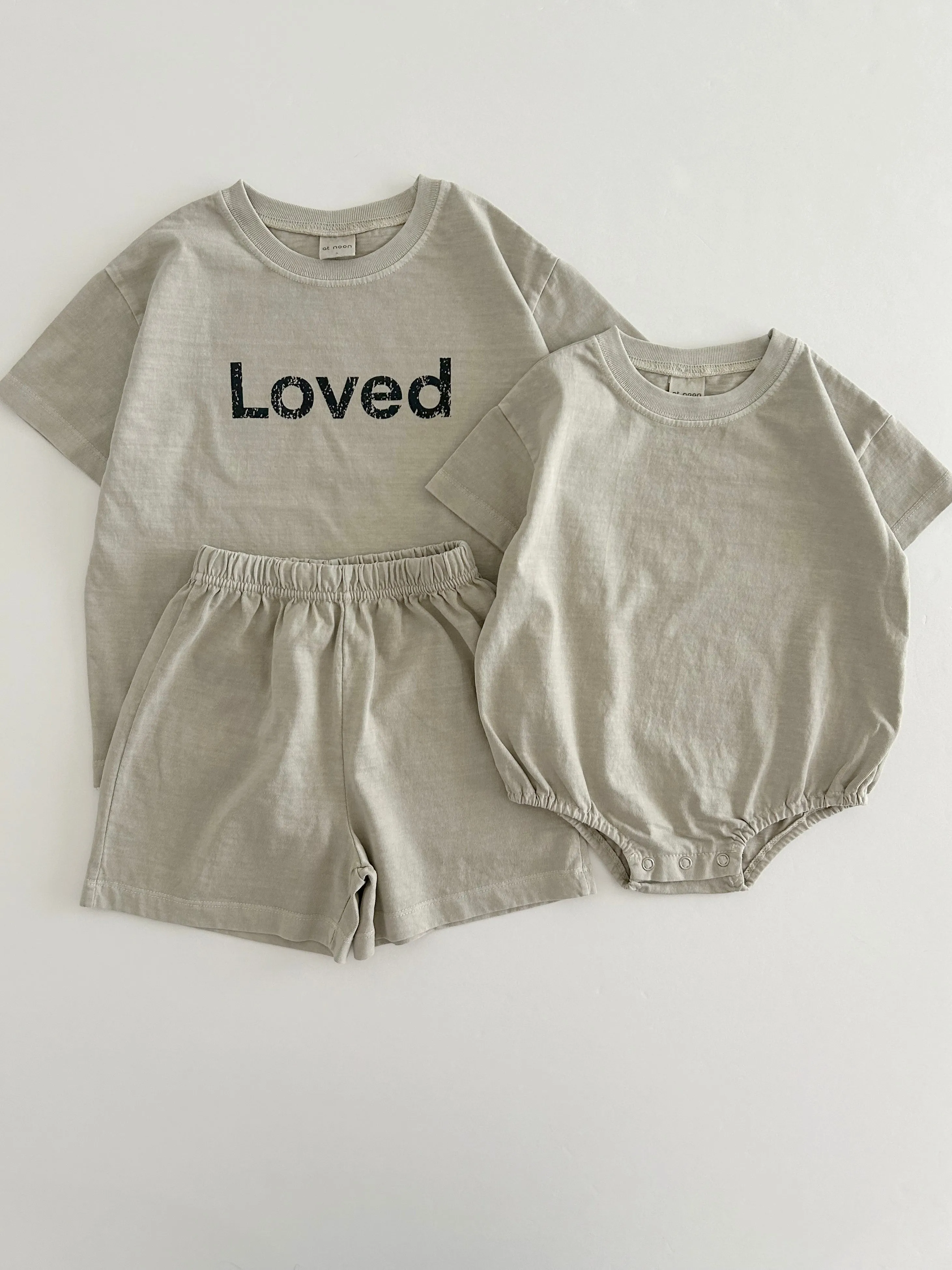 [At Noon Original Design] Kids Loved Garment-Dyed T-Shirt and Shorts Set (6m-7y) - 4 Colors