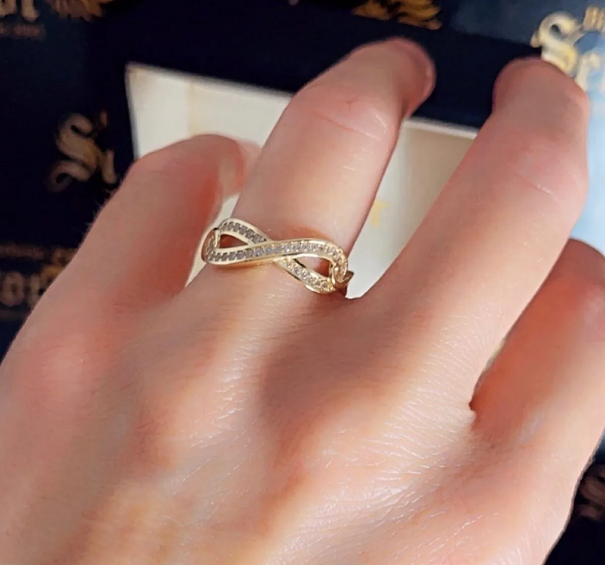 Endless Loop Ring