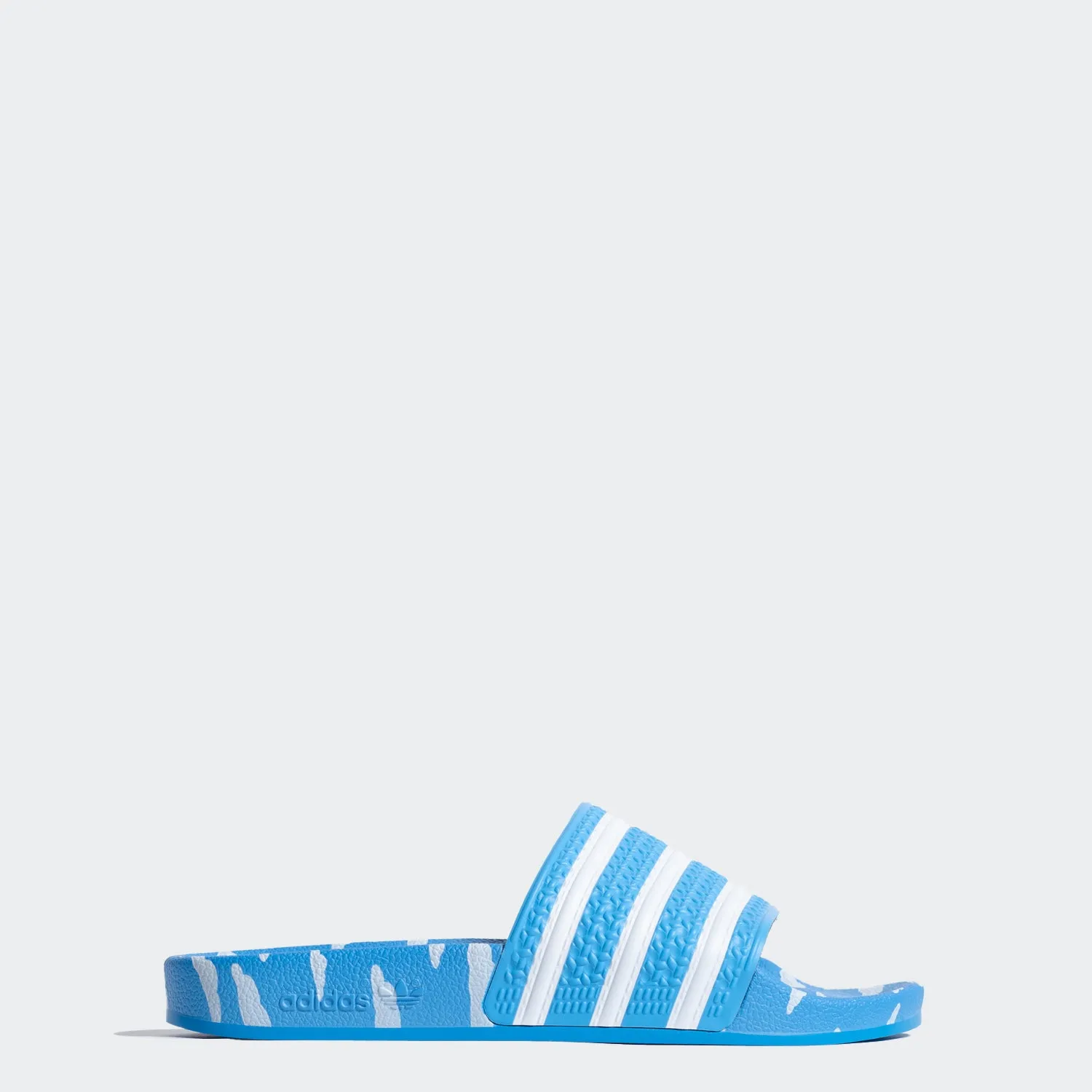 Kids' adidas Originals Adilette Slides Clouds