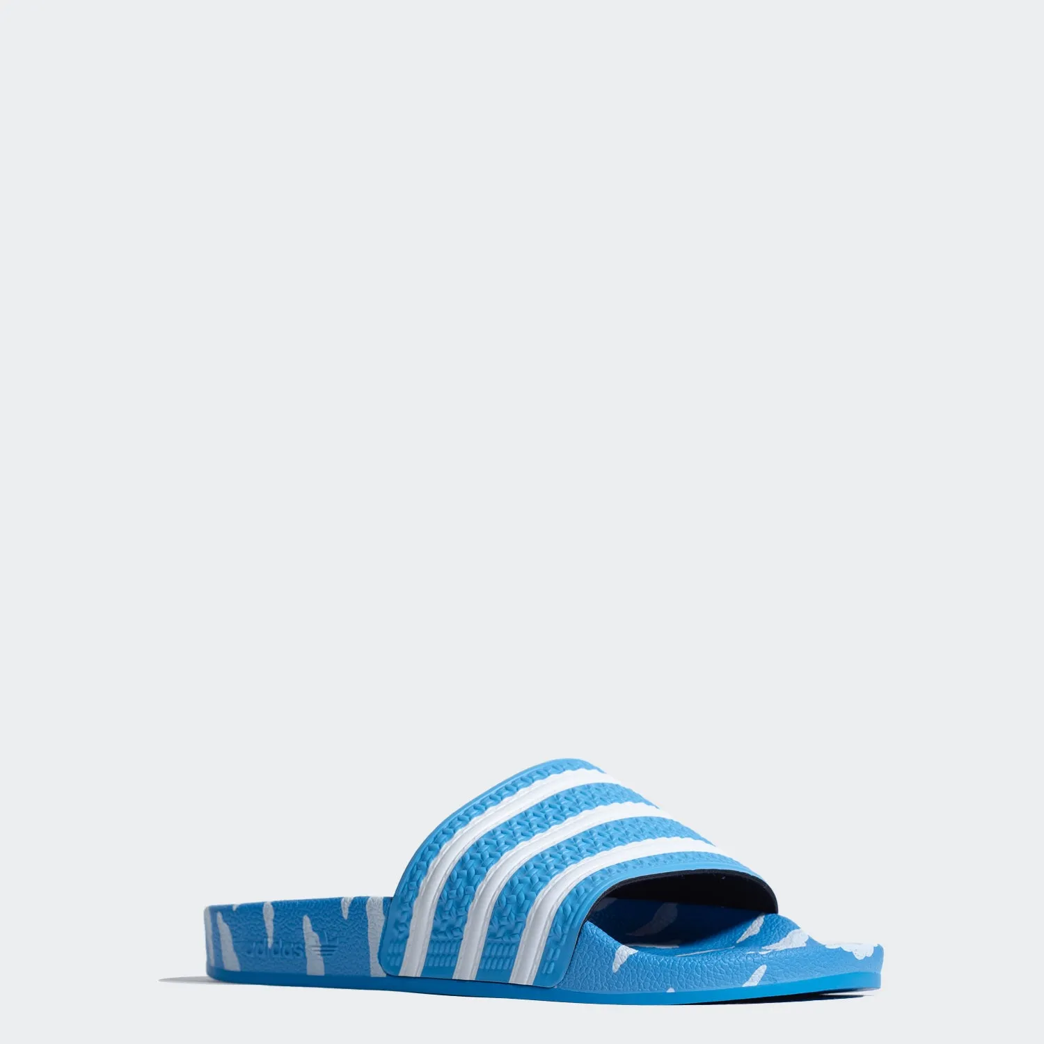 Kids' adidas Originals Adilette Slides Clouds