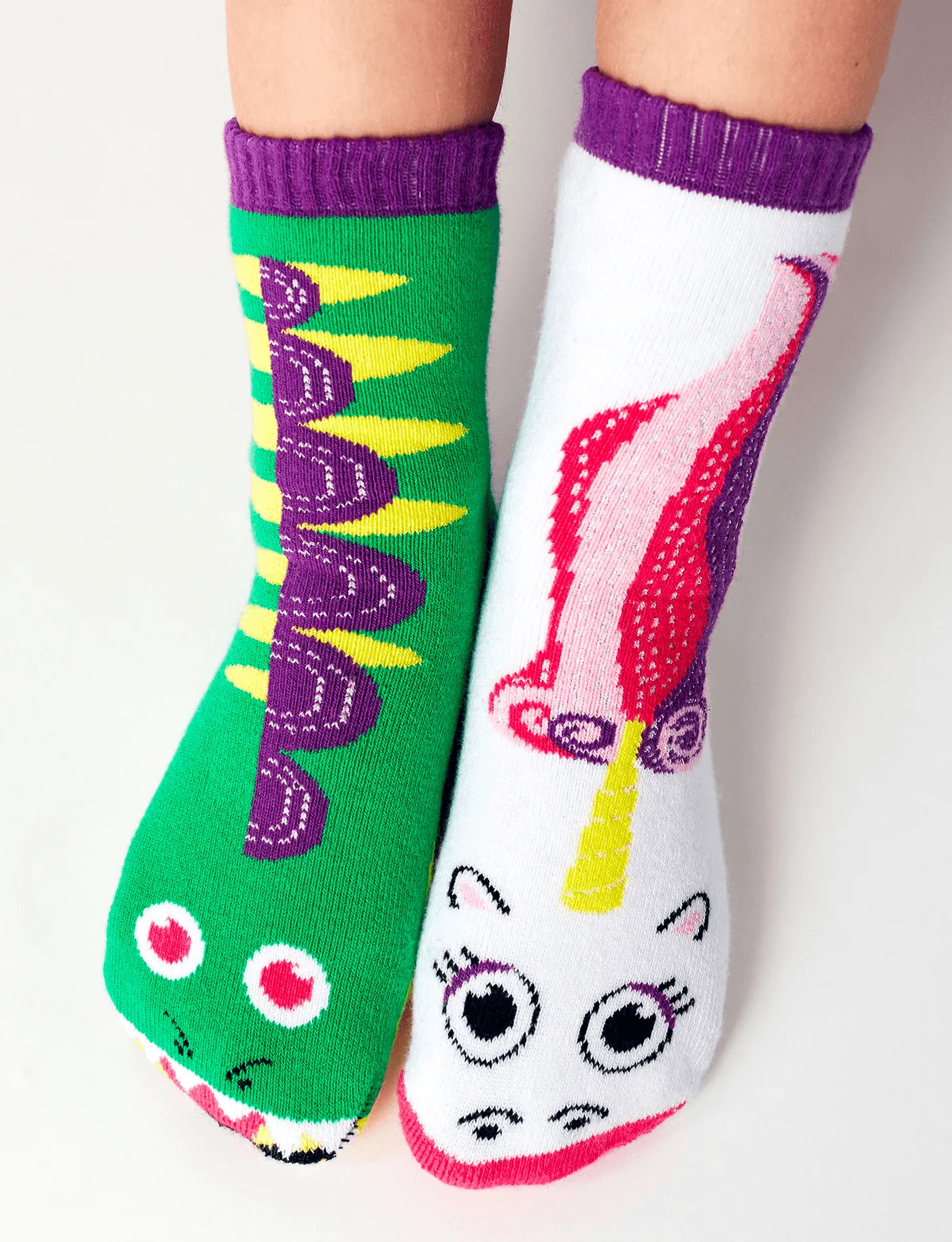 KIDS DRAGON & UNICORN NO SLIP SOCKS *