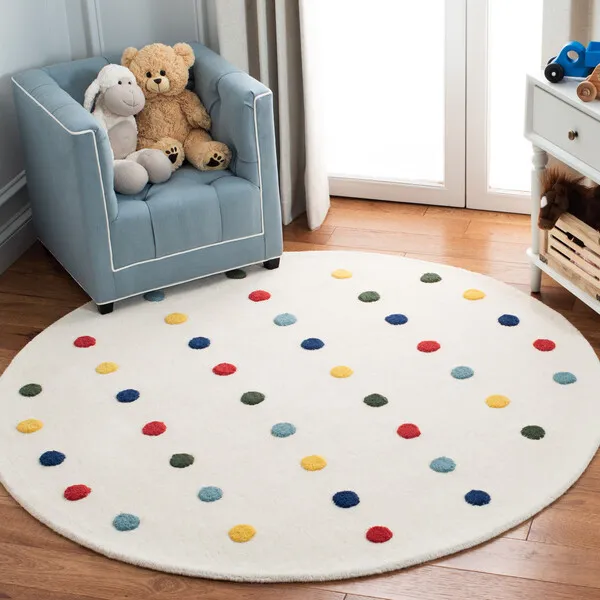 Safavieh Kids Griffin Rug, Ivory